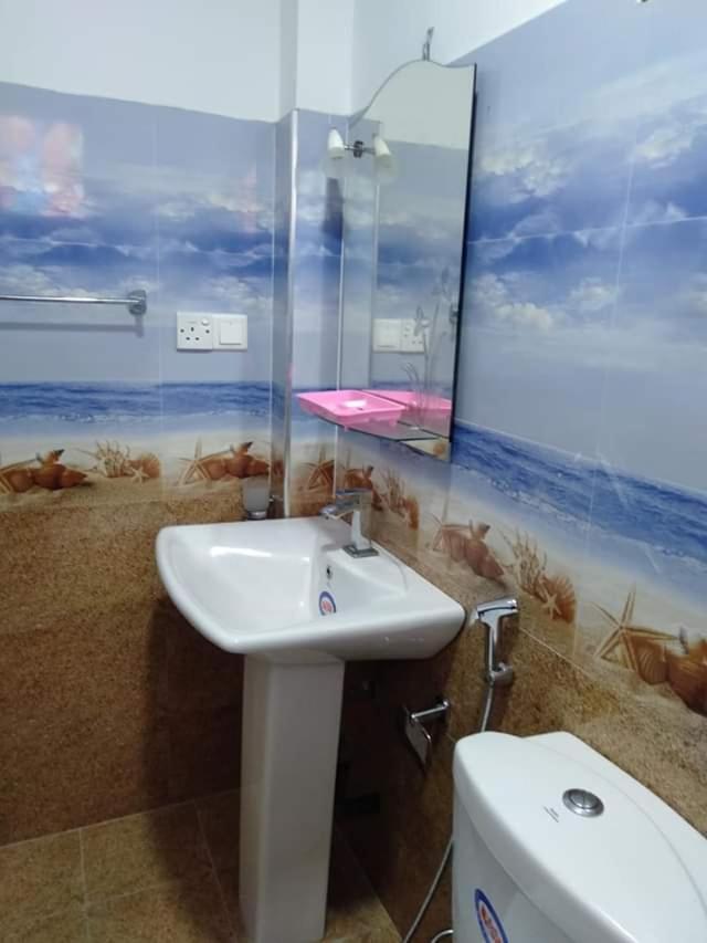 Near Beach Rest 乌纳瓦图纳 外观 照片