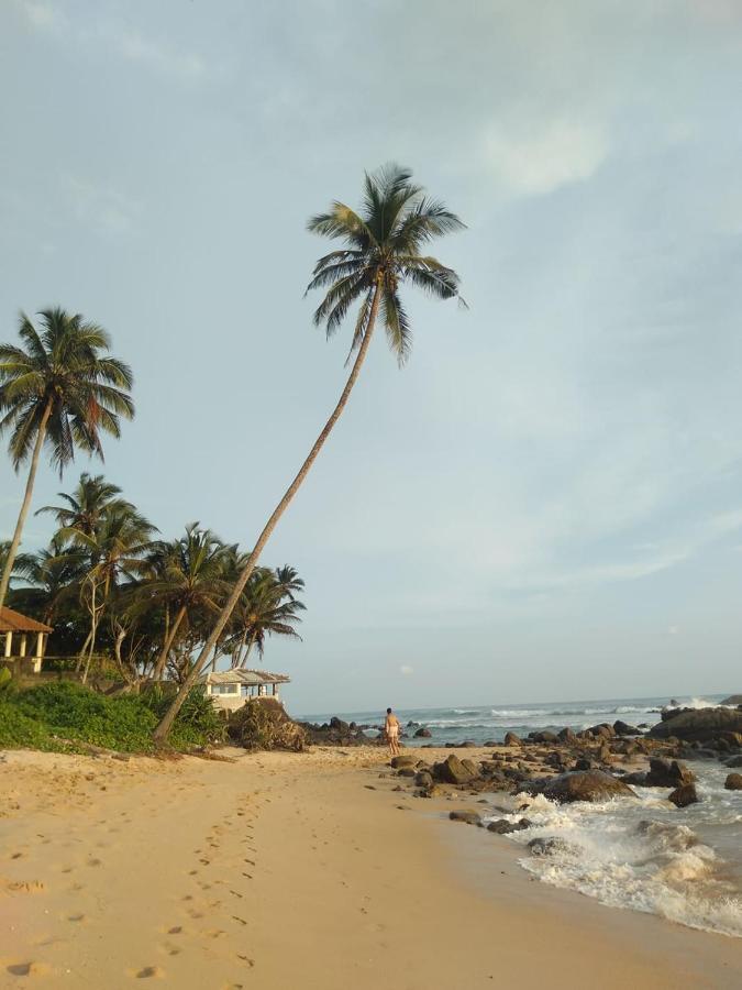 Near Beach Rest 乌纳瓦图纳 外观 照片